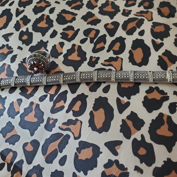 Marcasite Ring w/Stone and Bracelet - Picture 3 of 4